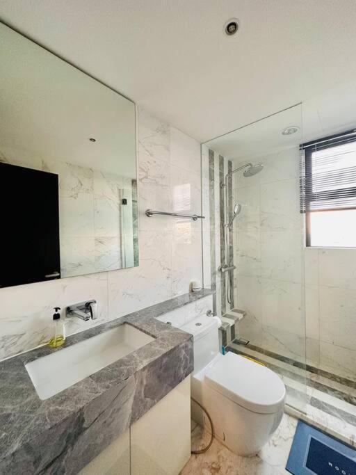 D1Mension 3Br Luxury Condo City Center In Dist 1 Ho Chi Minh City Exterior photo